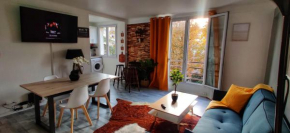 Appartement lumineux cosy et calme proche du métro